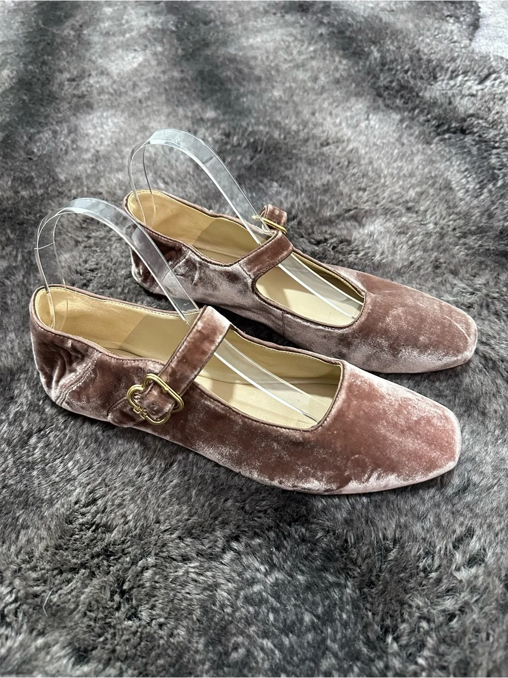 Sam Edelman size good